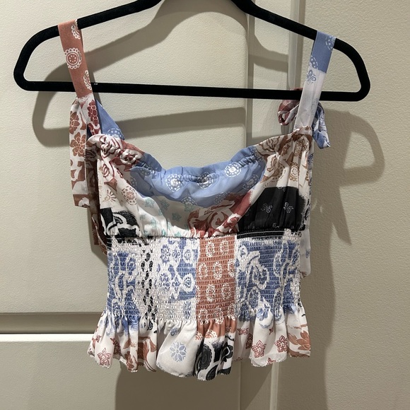 Aritzia Ballad Camisole - Picture 2 of 3